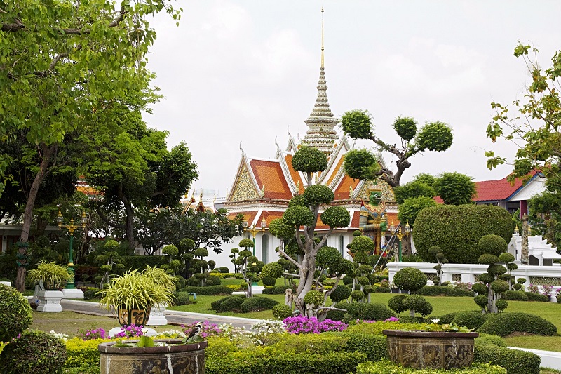 2 Week Thailand Itinerary with Kids - Wat Arun