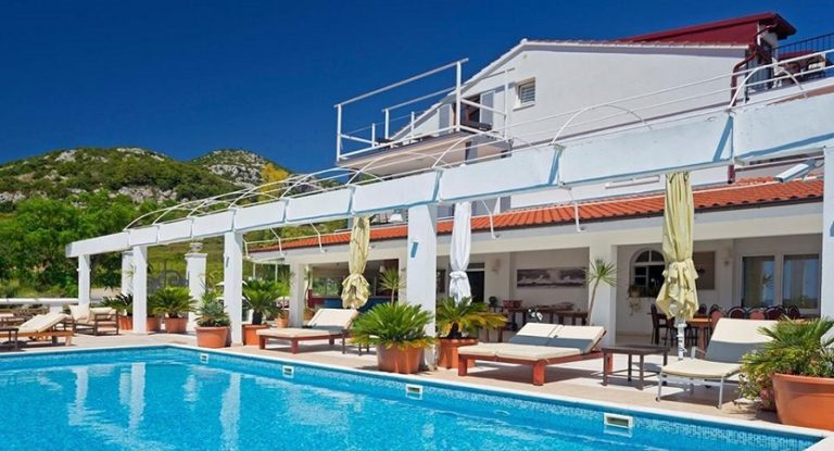 Dela B&B - Family friendly accommodation in Hvar