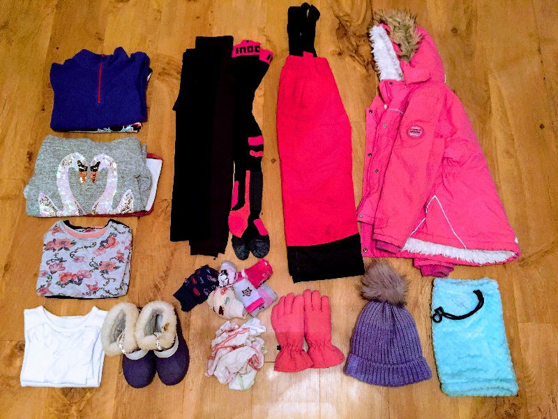 Family ski trip packing list - daughters packing