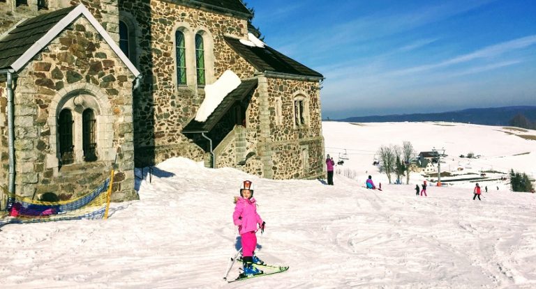 Family ski trip packing list