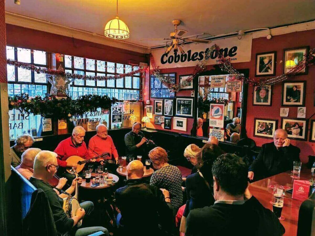 Things in Dublin with kids - Cobblestone Pub