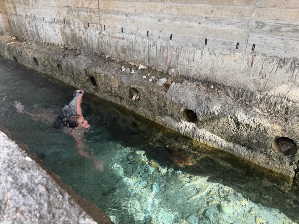 Potami Beach Cold Water Spring Himarë